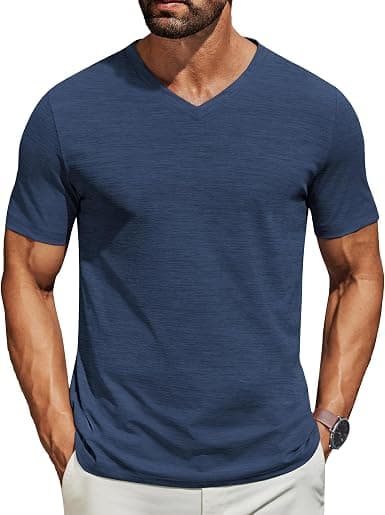 Cotton t-shirt with a raised embroidered chest design